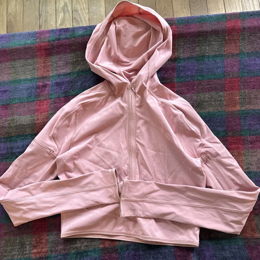 Lululemon Jacket Womens 6 Pink Cropped Hooded Break A Trail 1/2 Zip Thumbholes